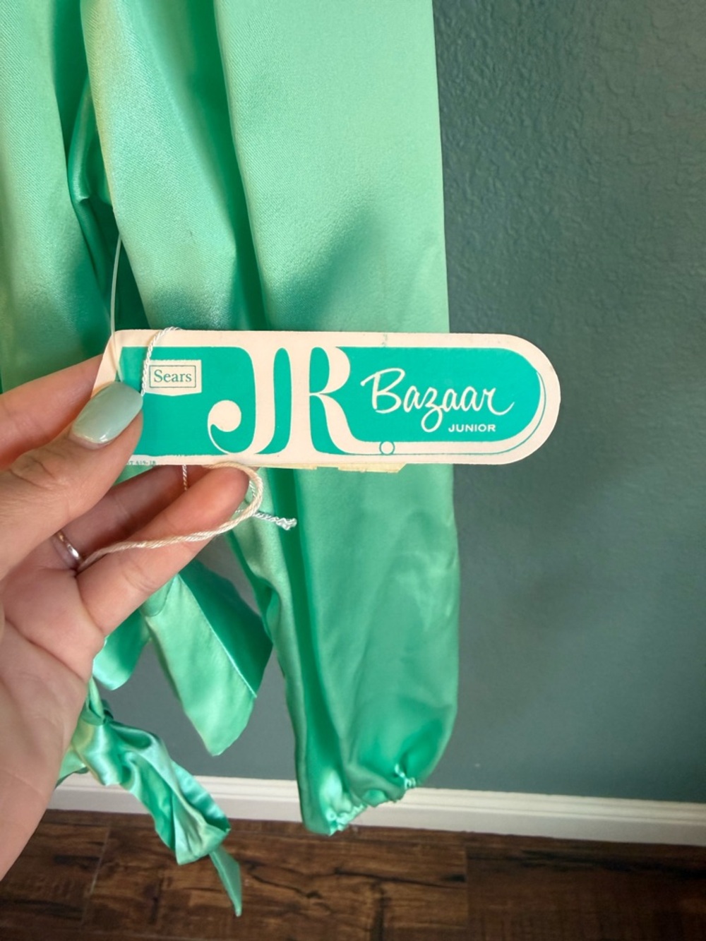 Vintage Satin Wrap Top Mint Green Sears JR Bazaar NWT Puff Sleeve Size 9 - Picture 5 of 5